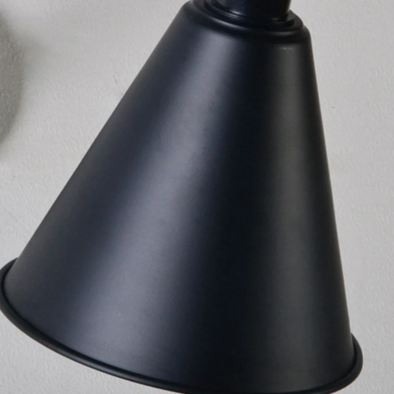 Lampada da parete per tavolo da pranzo cono, antica ed elegante, ferro battuto, con 1 testa, lampada da parete nera/bianca
