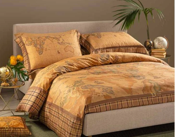 Copripiumino Geo Tartan ! Alviero Martini 1A Classe: Lusso e Iconicità per il Tuo Letto Matrimoniale