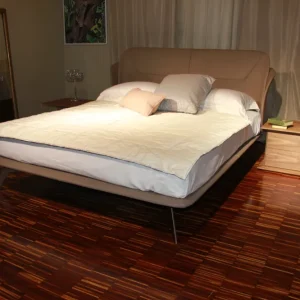 Ermes Letto Matrimoniale Moderno Pelle dal Carattere Importante con Testata e giroletto pelle