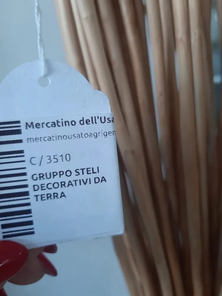 Gruppo Steli Decorativi Da Terra