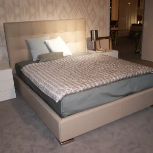 Letto Matrimoniale "Victor" plus V&nice pelle Codice 832320 CAT E