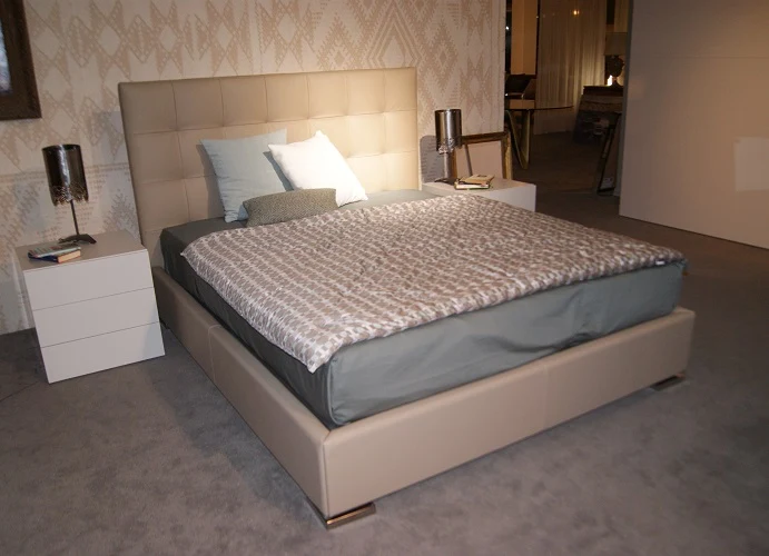 Letto Matrimoniale "Victor" plus V&nice pelle Codice 832320 CAT E