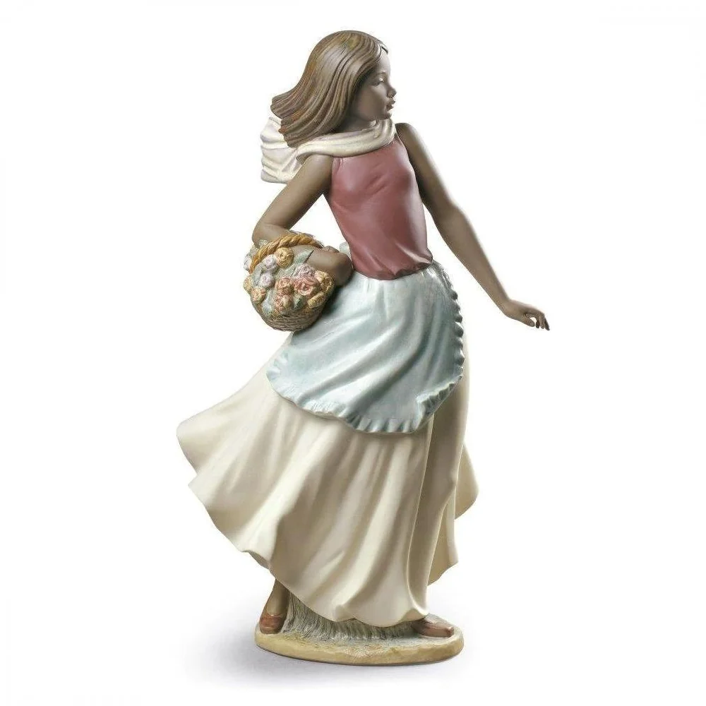 NAO Porcelain Statua Porcellana La Fioraia