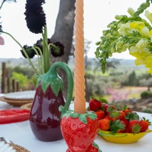 Portacandele dal design forma di fragola
