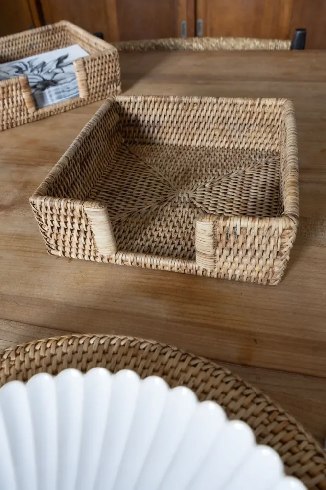 Portatovaglioli quadrato rattan marrone naturale