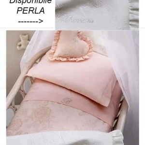SET 4 PEZZI COMPLETO COPRIPIUMINO BATTESIMO CULLA COLLEZIONE BLUMARINE BABY COLORE PERLA RASO DI COTONE