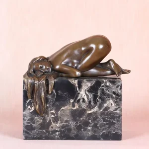 Statua bronzo di donna nuda che dorme 13 cm