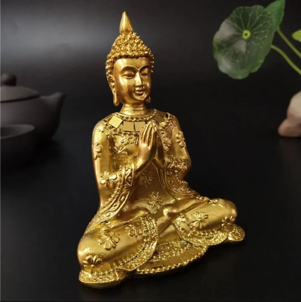 Statua di Buddha Donna dorata 10 cm