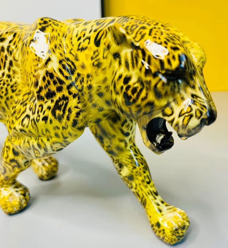 Statua del leopardo
