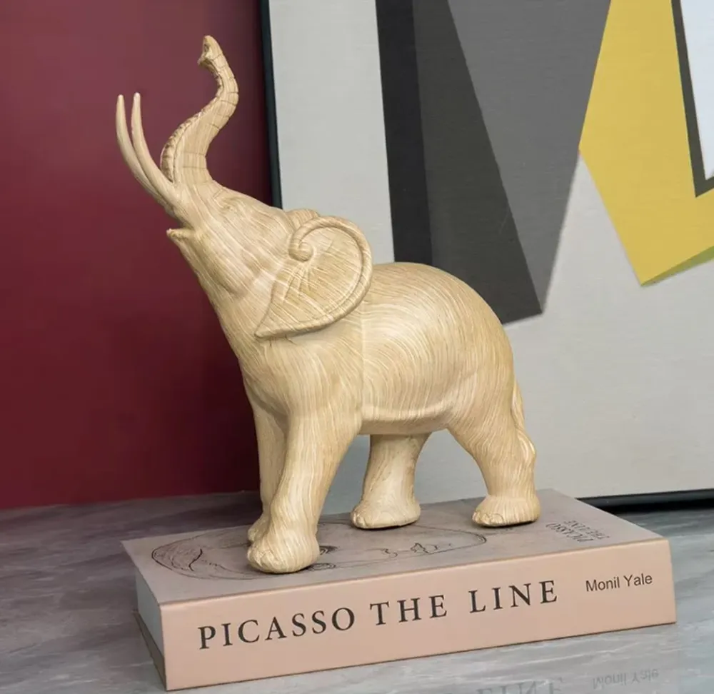 Statua di elefante resina imitazione legno di quercia chiara 18 cm