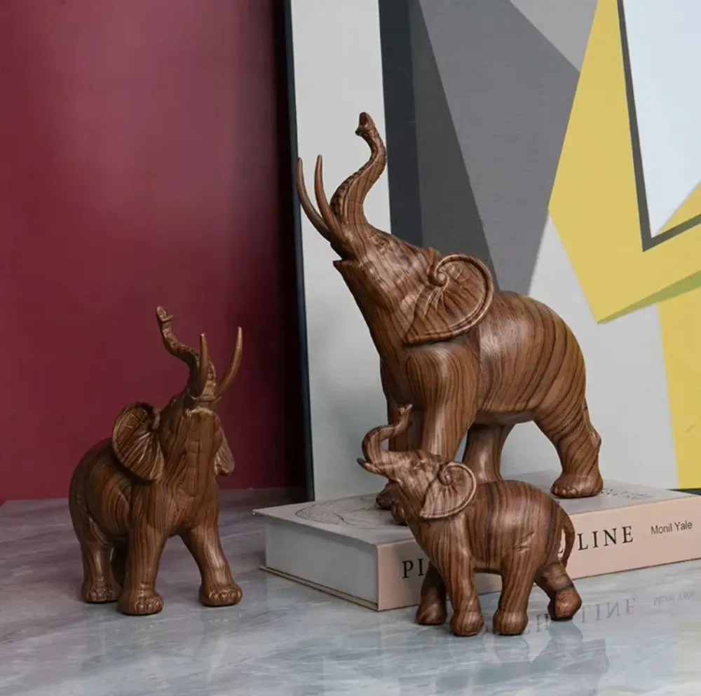 Statua elefante resina simil legno 18 cm