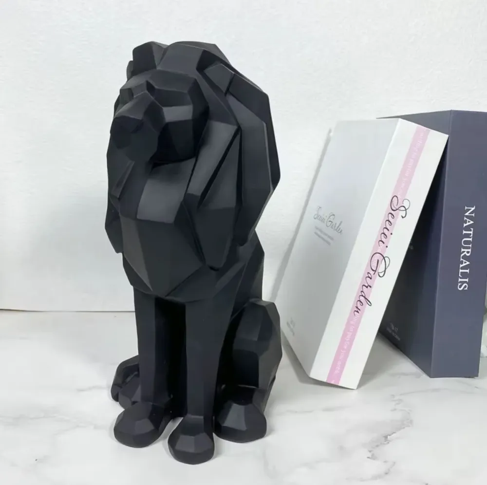 Statua di leone origami nero 26 cm