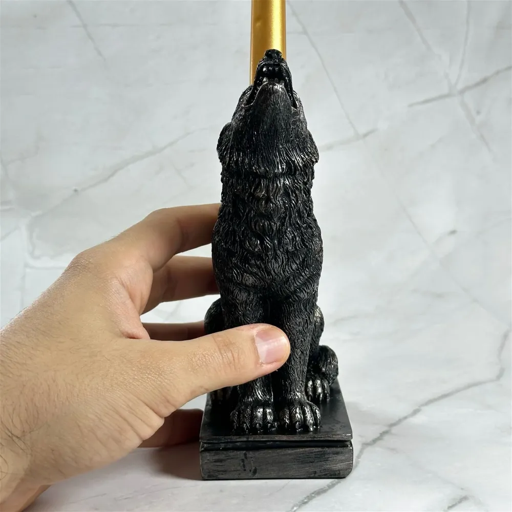 Statua di lupo/portacandele