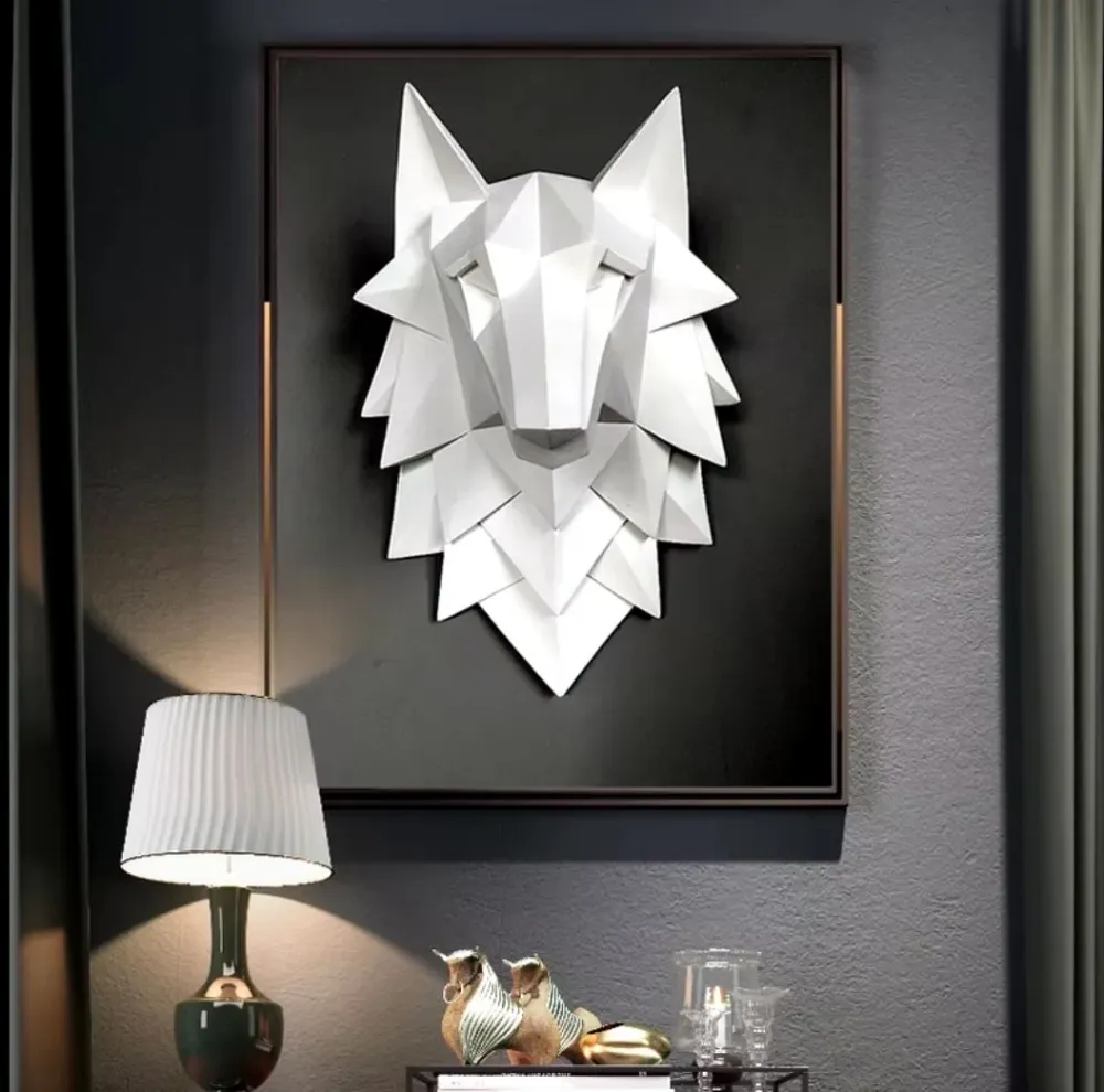 Statua da parete con testa di lupo bianco 35 cm