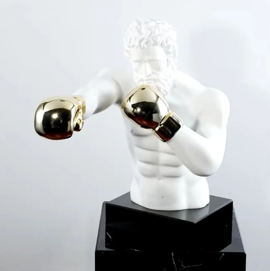 Statua di pugile con guanti d'oro 53 cm