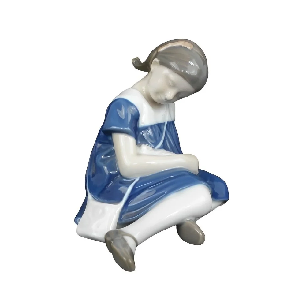 Statua "Ragazza con Bambola" Royal Copenhagen
