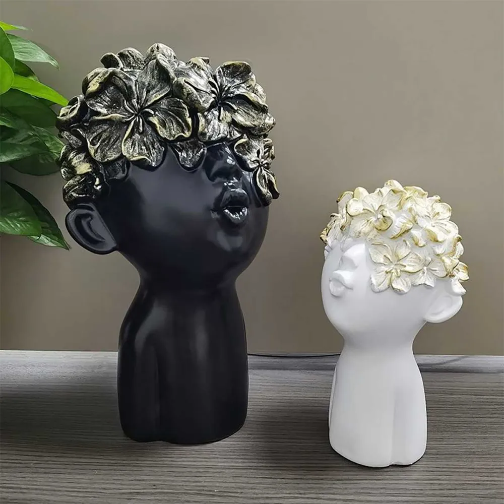 Statua testa busto con farfalla nera e oro 28 cm