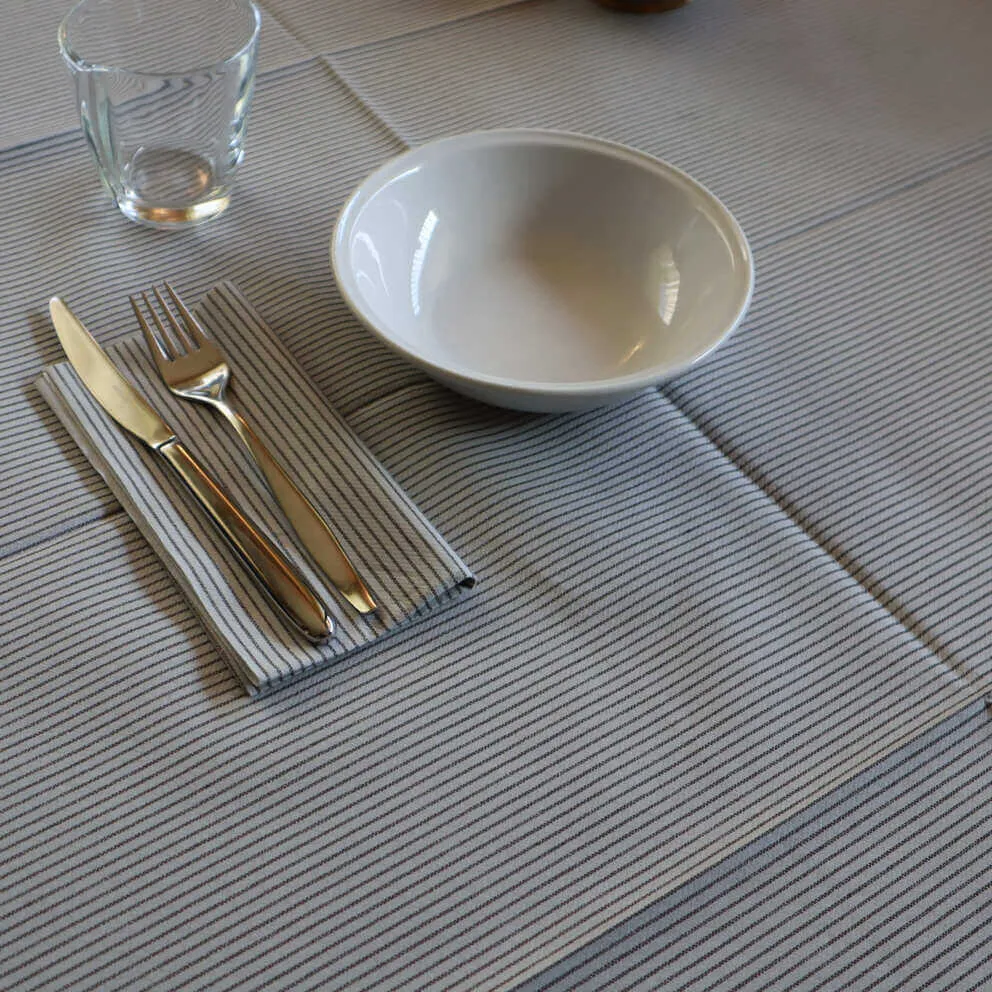 Tovaglia Tnt Gess Grigio Perla Plus cm. 100X100 - 100 pz.