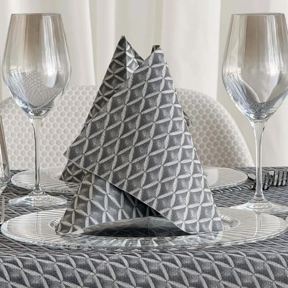 Tovaglia Tnt Vivy Moka Plus cm. 100x100 - 100 pz.