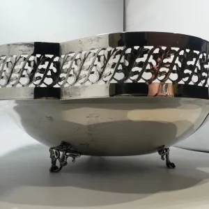 Ciotola Argento con Bordo Traforato e Piedini Decorativi