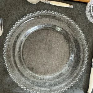 Piatto piano vetro con bordo perline