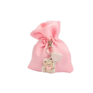Sacchetto portaconfetti con applicazione ad orsetto rosa