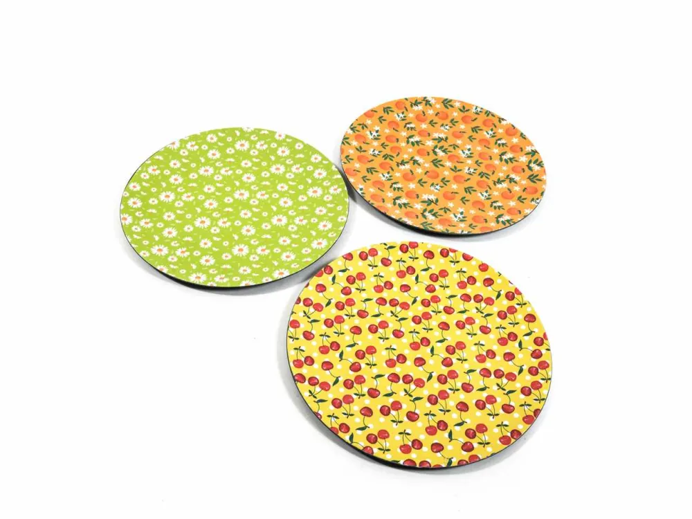 Sottopiatto plastica d.33cm fantasie assortite