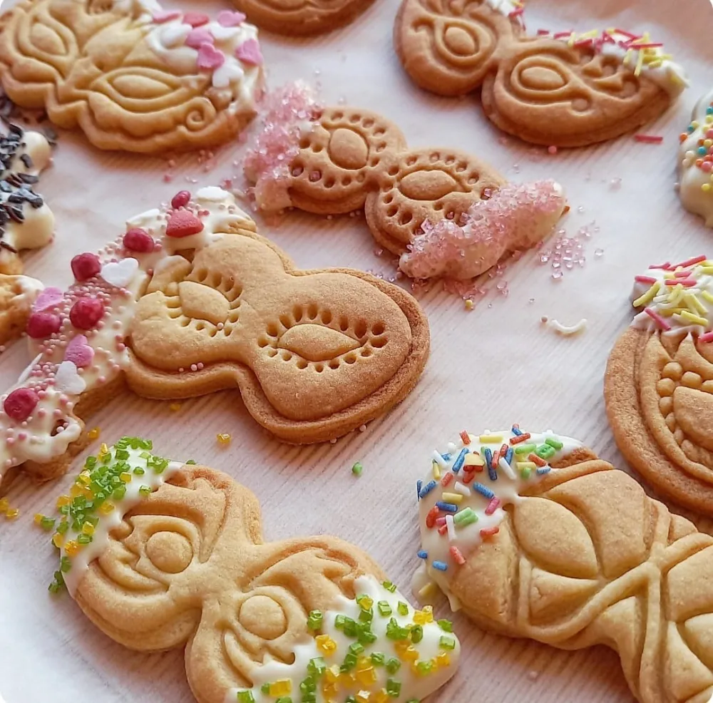 Stampo per biscotti forma di Maschera Carnevale 9