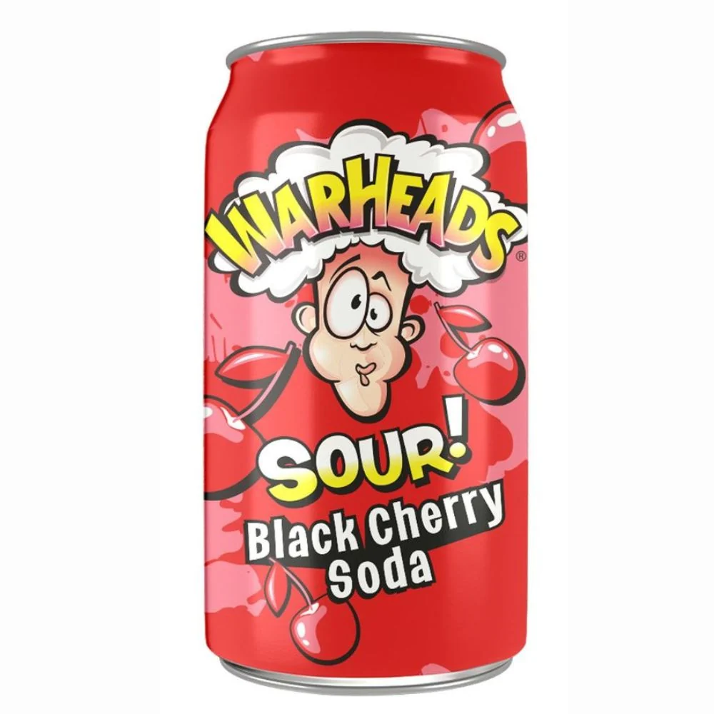 Warheads Sour Black Cherry Soda, bevanda all'amarena da 355ml