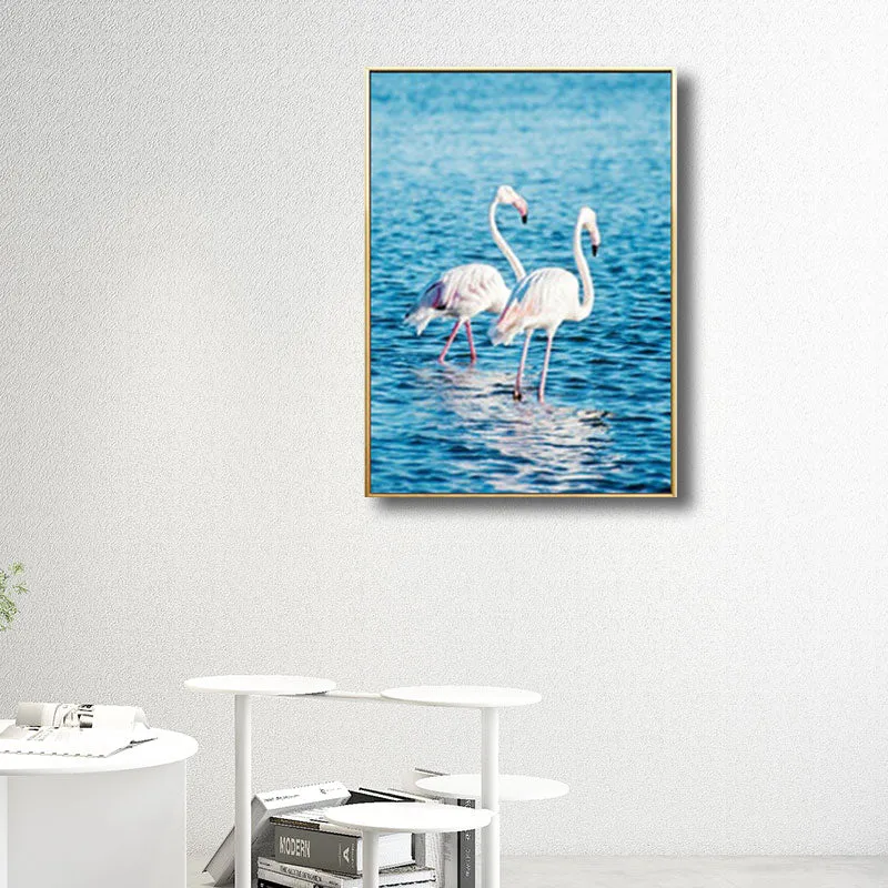 Stampa da parete naturale Flamingo Semplicità su tela strutturata blu per la camera degli ospiti