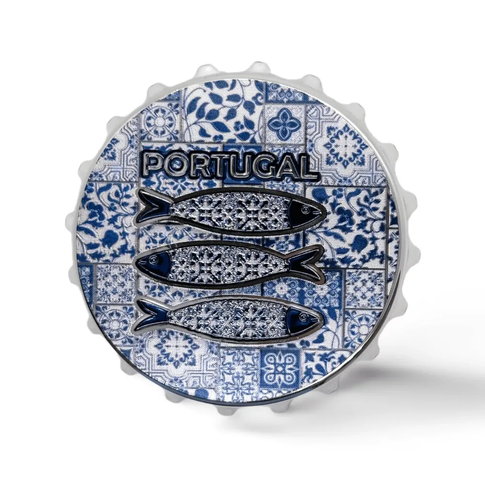 Apribottiglie magnetico forma di tappo, apribottiglie portoghese con design tradizionale di piastrelle e sardine