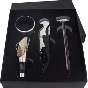Set Per Vino Cavatappi Anello Salvagoccia Dosatore Apribottiglia Kit Sommelier